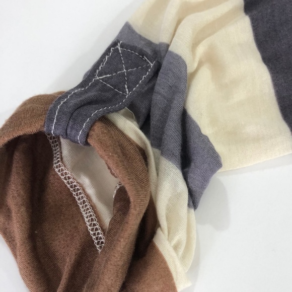 SPLENDID 3/4 Sleeve Striped Button V-Neck Top S - Picture 5 of 7